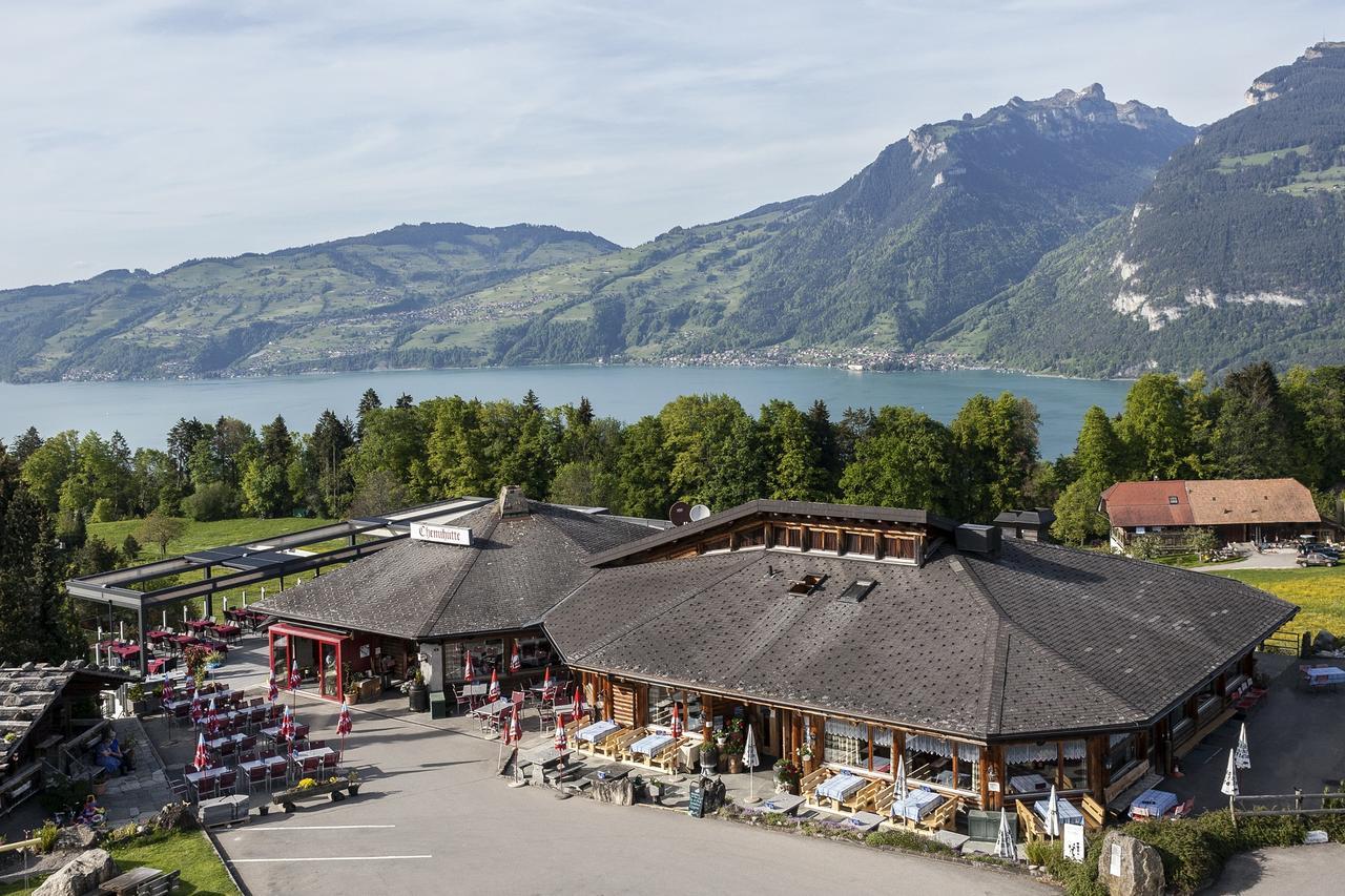 Отель Chemihuette Aeschi Bei Spiez Экстерьер фото